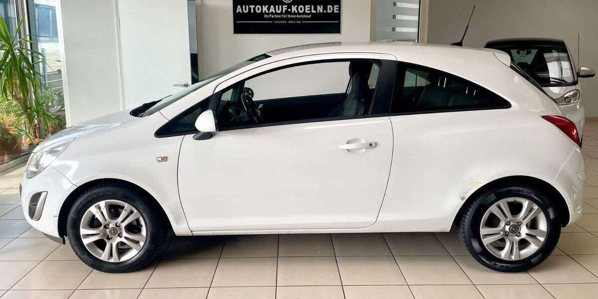 Opel Corsa 189.000 km 2.590 &euro; Köln 51067