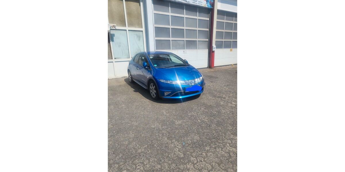 Honda Civic 186.407 km 3.950 &euro; Frankfurt am Main 60437