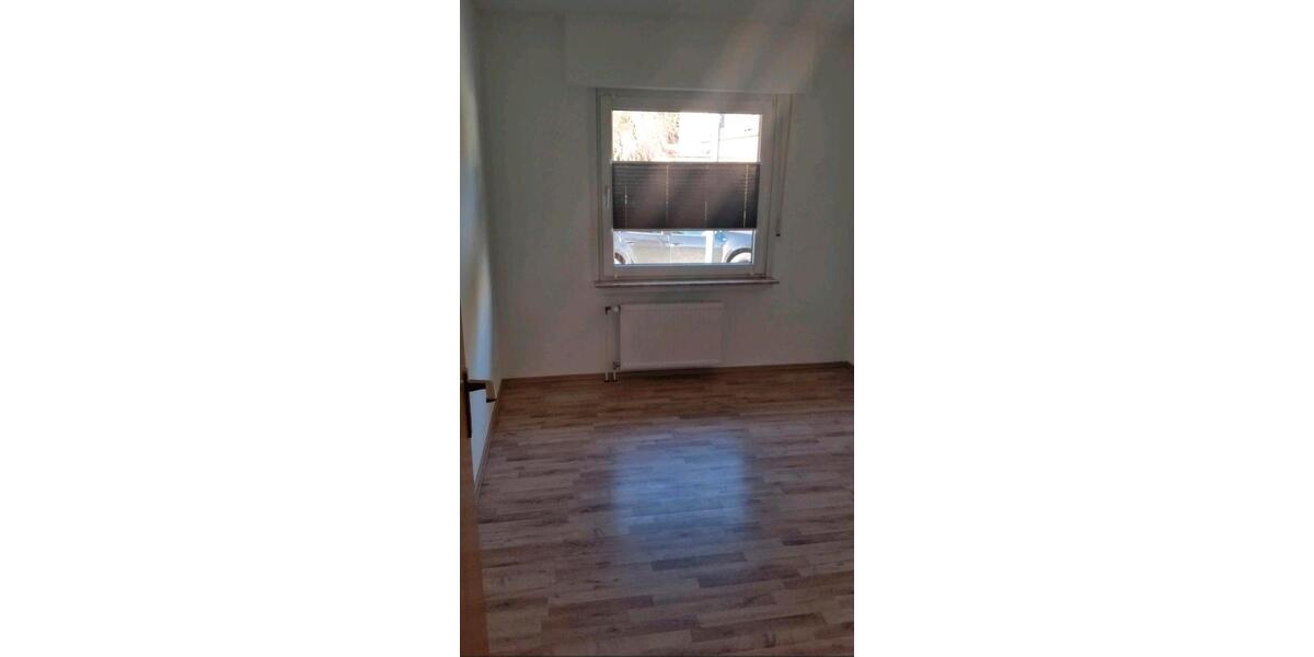 Etagenwohnung Lüdenscheid Brügge - 3.5 Zimmer, 105 m&sup2;, 1.200&euro; | Angebot:26403795