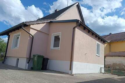 Renoviertes Haus mit viel Platz und großen Garten 5 zimmer