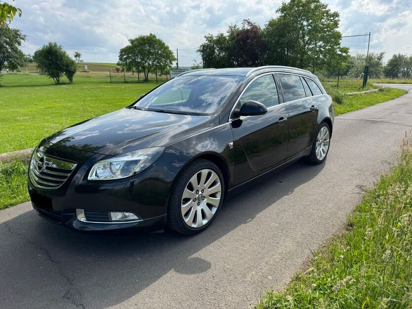 Opel Insignia 142.100 km 7.999 € Herchen 51570