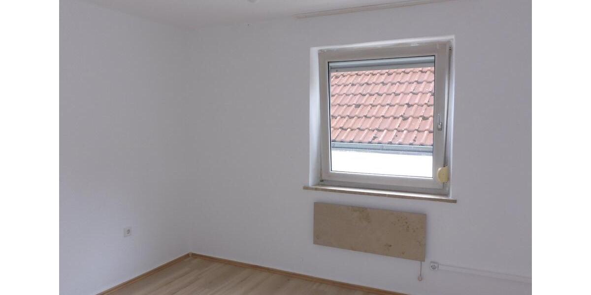 Einfamilienhaus Küps - 8 Zimmer, 160 m&sup2;, 135.000&euro; | Angebot:27132762