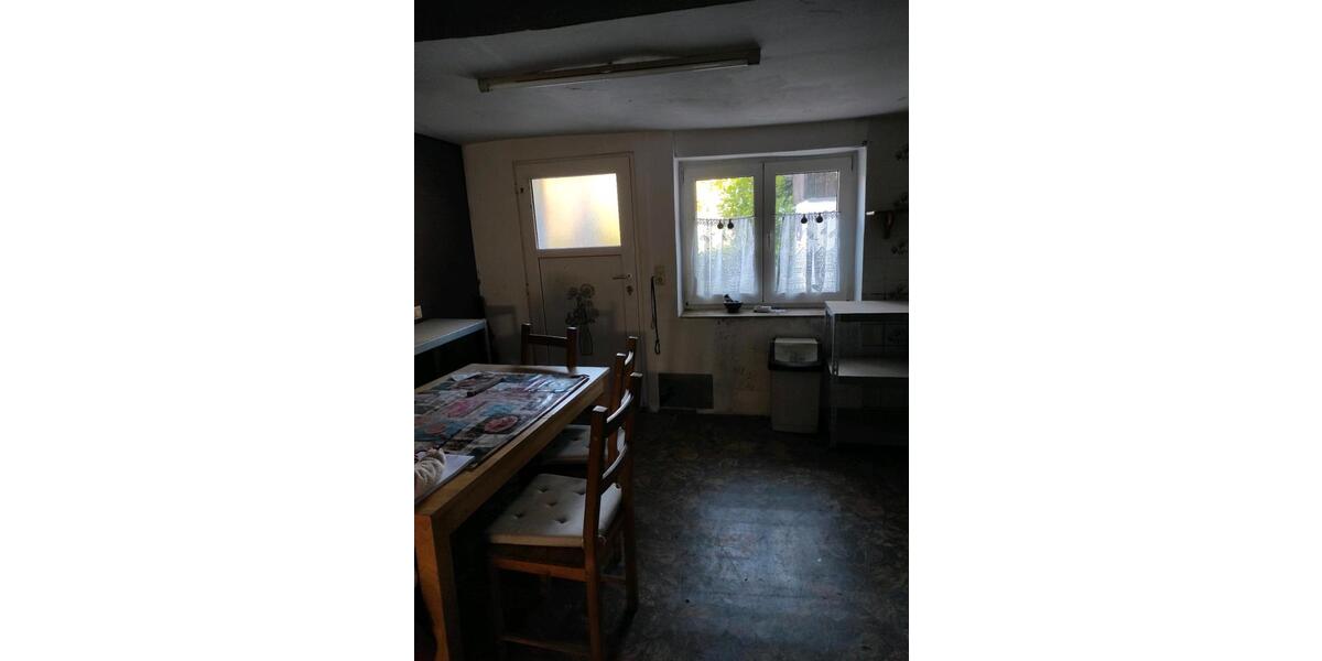 Einfamilienhaus Lindenfels - 6 Zimmer, 144 m&sup2;, 150.000&euro; | Angebot:21823263