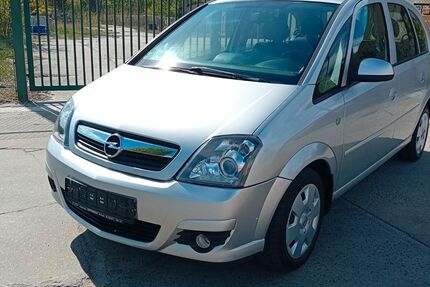 Opel Meriva 120.000 km 2.950 &euro; Cottbus 03055