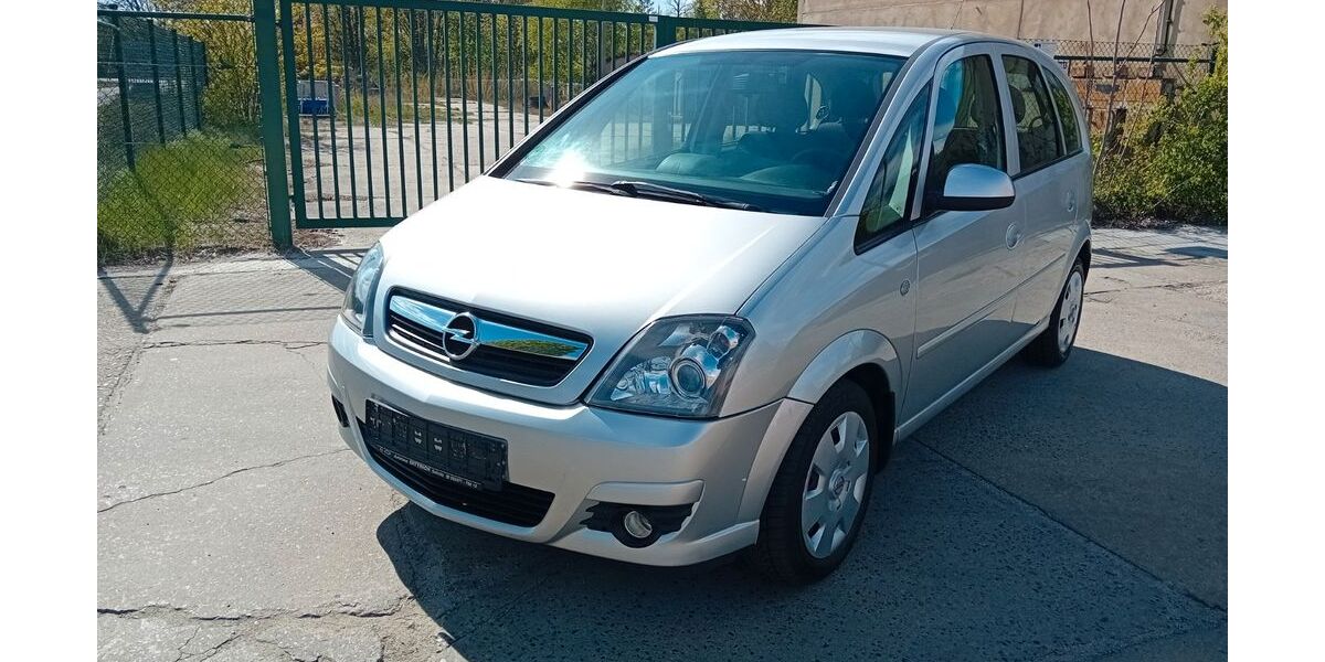 Opel Meriva 120.000 km 2.950 &euro; Cottbus 03055