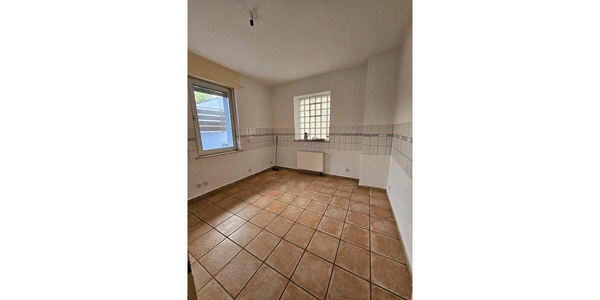 Erdgeschoßwohnung Wörth am Rhein - 2 Zimmer, 75 m&sup2;, 850&euro; | Angebot:26145984