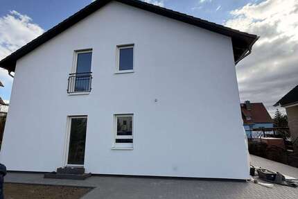 Haus Blankenfelde - 4 Zimmer, 135 m&sup2;, 2.000&euro; | Angebot:26153131