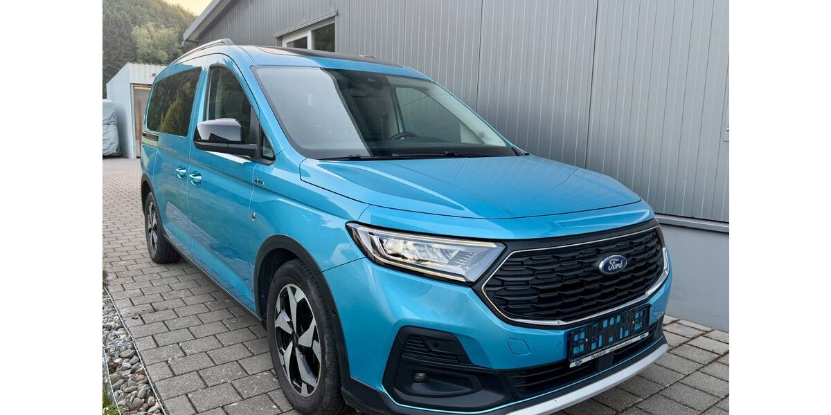 Ford Tourneo Connect 48.300 km 28.990 &euro; Filderstadt 70794