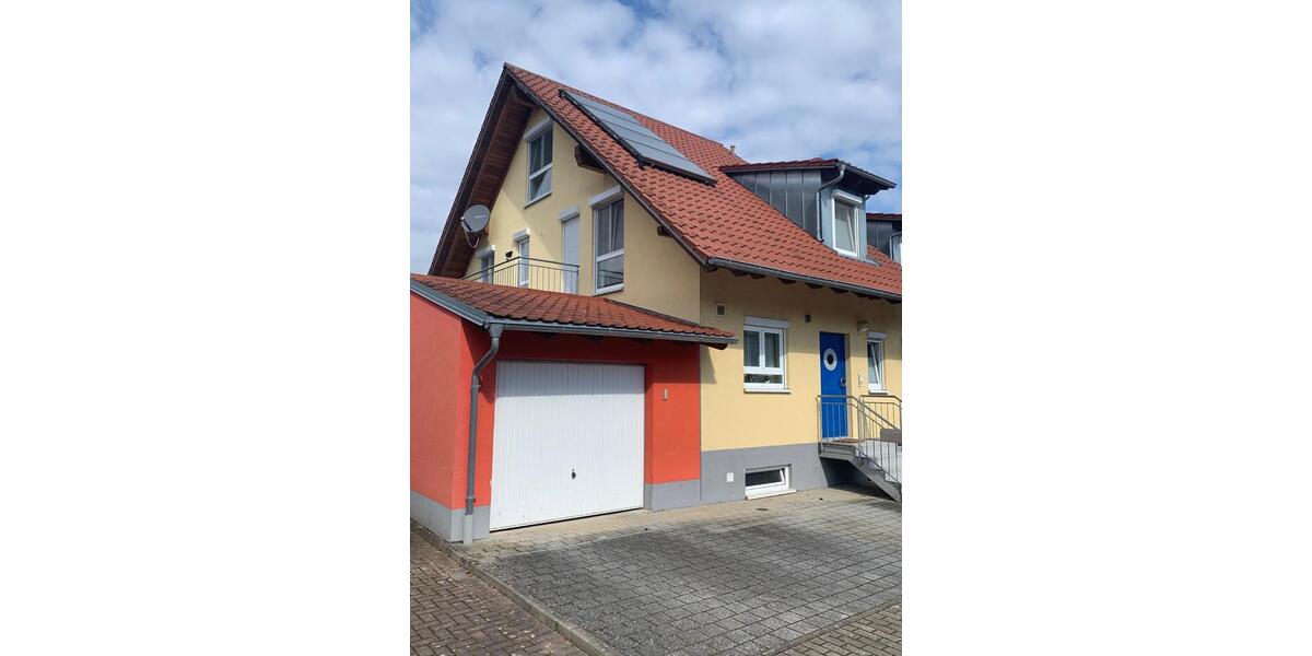Reihenhaus Weisweil - 5 Zimmer, 130 m&sup2;, 1.300&euro; | Angebot:26180827