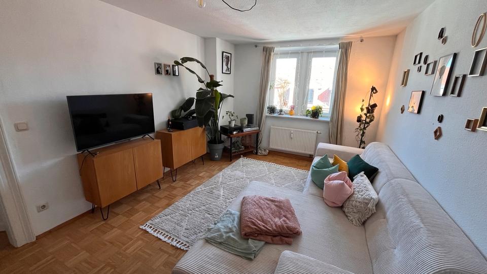 Dachgeschoßwohnung Dresden Neustadt - 2 Zimmer, 60 m&sup2;, 850&euro; | Angebot:26285384