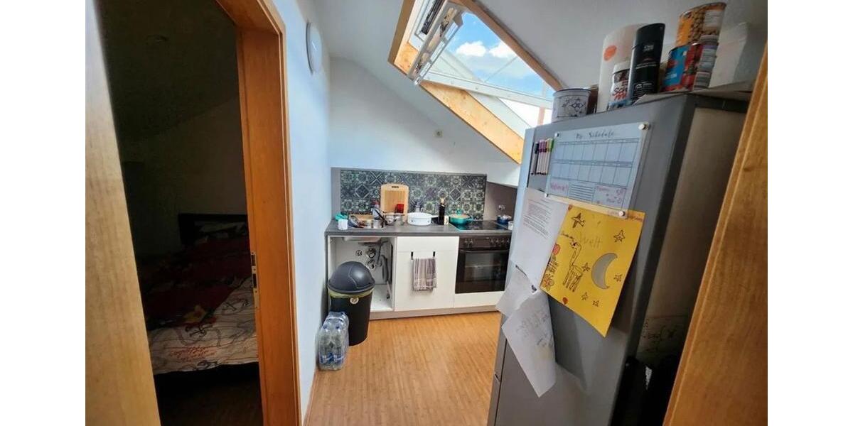 Dachgeschoßwohnung Ehingen (Donau) - 3 Zimmer, 64 m&sup2;, 155.000&euro; | Angebot:27096420