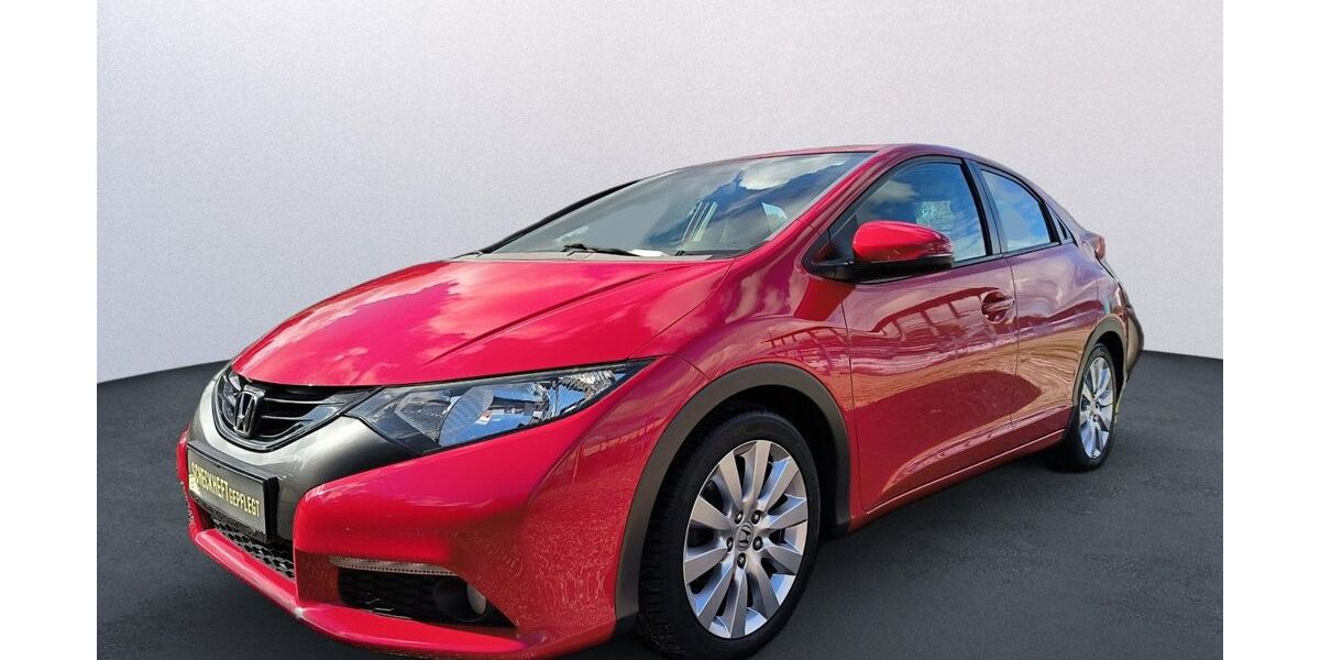 Honda Civic 80.700 km 10.999 &euro; Rostock 18069