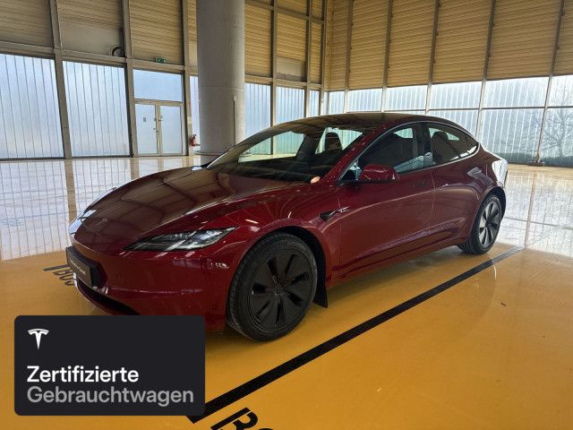 Tesla Model 3 18.314 km 46.600 &euro; Hanau 63457