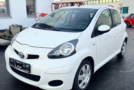 Toyota Aygo (X) 95.600 km 2.400 &euro; Neuenstein 74632
