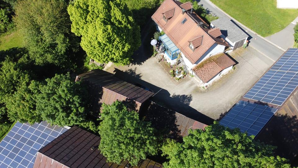 Einfamilienhaus Ebnath - 7 Zimmer, 260 m&sup2;, 390.000&euro; | Angebot:26764263