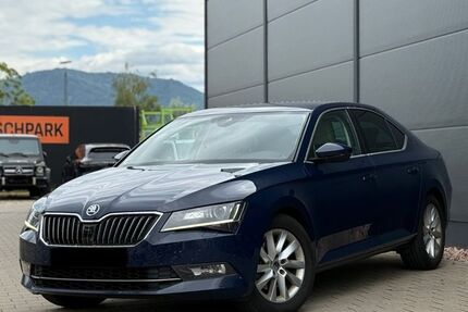 Skoda Superb 380.000 km 7.900 &euro; Offenburg OT Nordstadt 77652