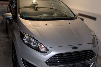Ford Fiesta 127.817 km 5.100 &euro; Hohenstein 65329