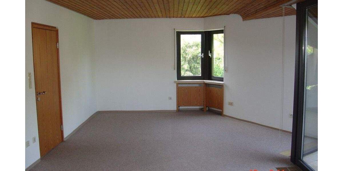 Einfamilienhaus Uttenreuth - 8 Zimmer, 270 m&sup2;, 3.000&euro; | Angebot:24450110