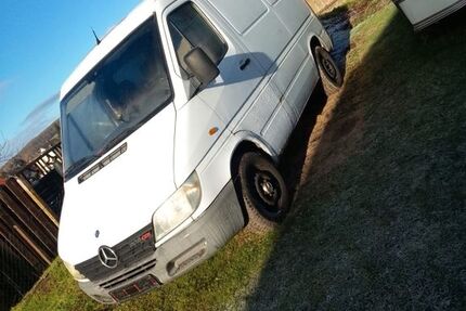 Mercedes-Benz Sprinter 205.000 km 2.800 &euro; Seesen 38723