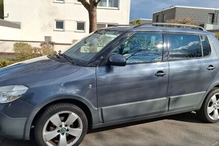 Skoda Fabia 194.000 km 2.999 &euro; Rödermark 63322