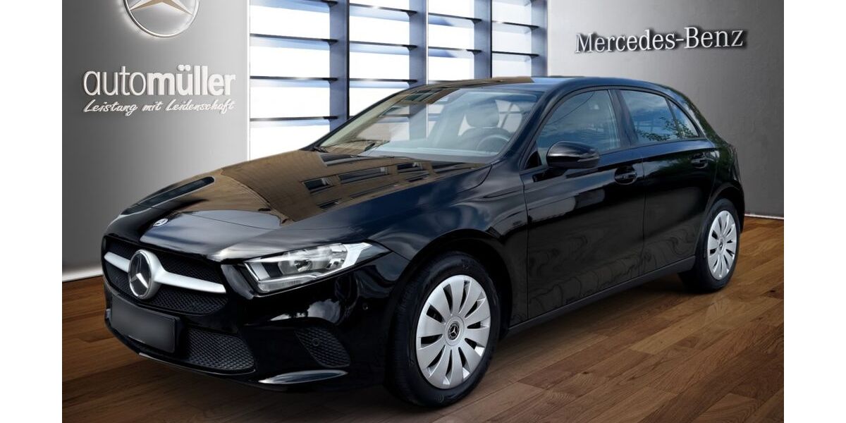 Mercedes-Benz A 250 43.443 km 21.880 &euro; Dörfles-Esbach 96487