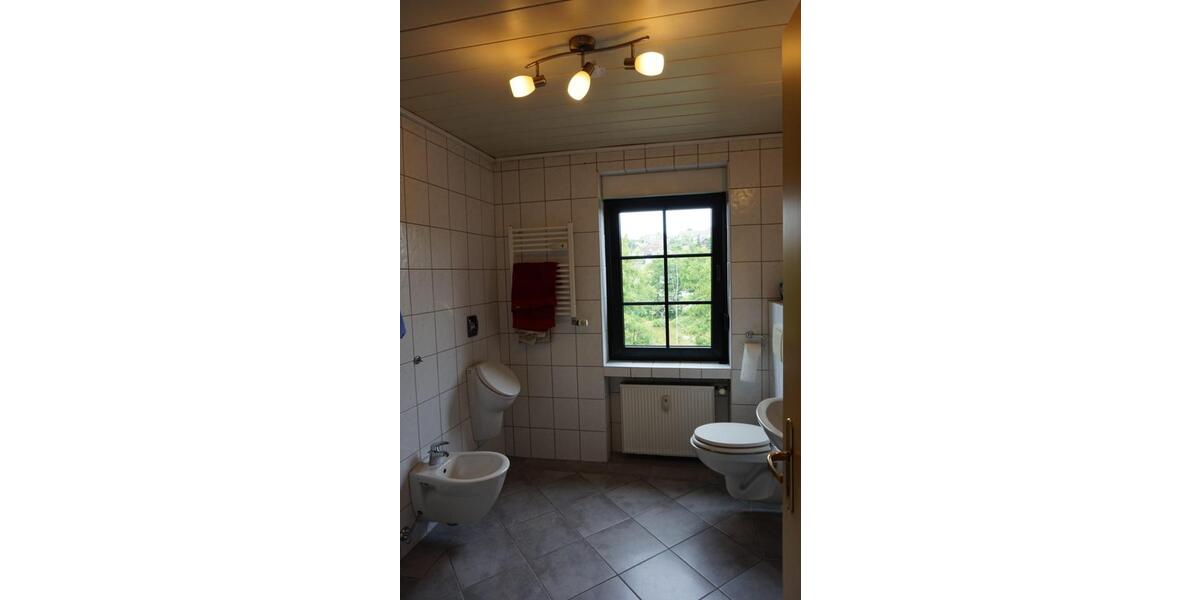 Mehrfamilienhaus, Wohnhaus Freudenberg - 8 Zimmer, 200 m&sup2;, 299.000&euro; | Angebot:26345248