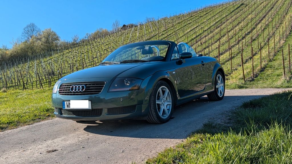 Audi TT 186.800 km 4.750 &euro; Schorndorf 73614