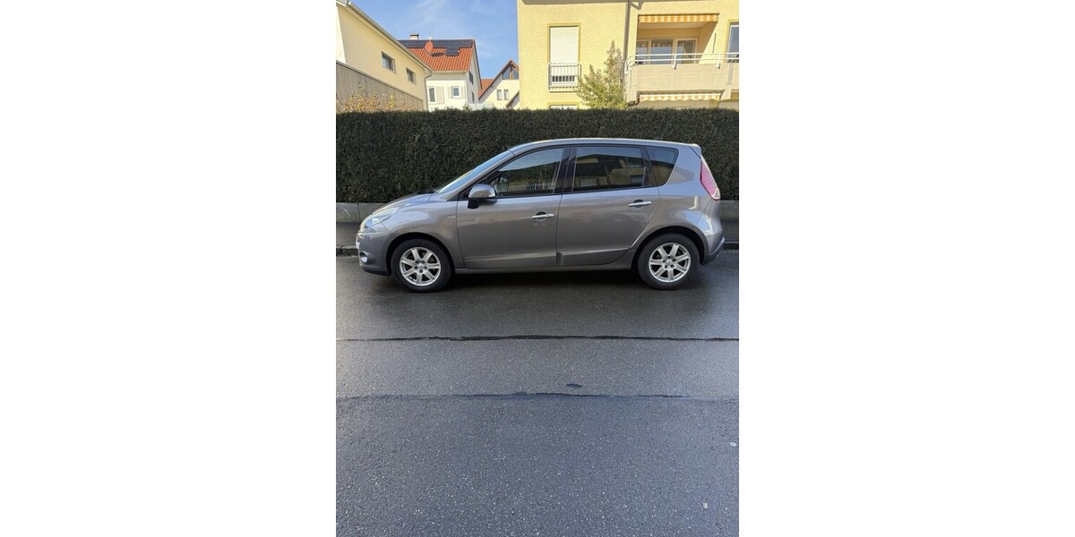 Renault Scenic 87.358 km 7.200 &euro; Langenargen 88085