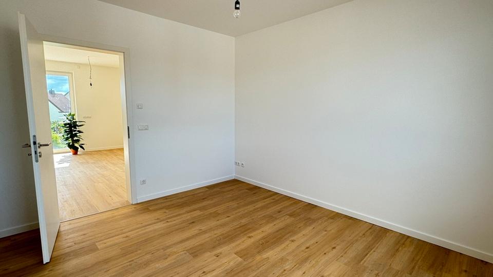 Etagenwohnung Raguhn-Jeßnitz Jeßnitz - 2 Zimmer, 75 m&sup2;, 755&euro; | Angebot:26194064