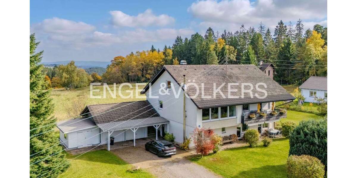 Einfamilienhaus Bonndorf im Schwarzwald - 7 Zimmer, 244 m&sup2;, 549.000&euro; | Angebot:23582955