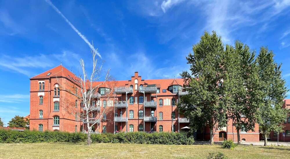 Wohnung zum Mieten in Zerbst 450 € 78.86 m²