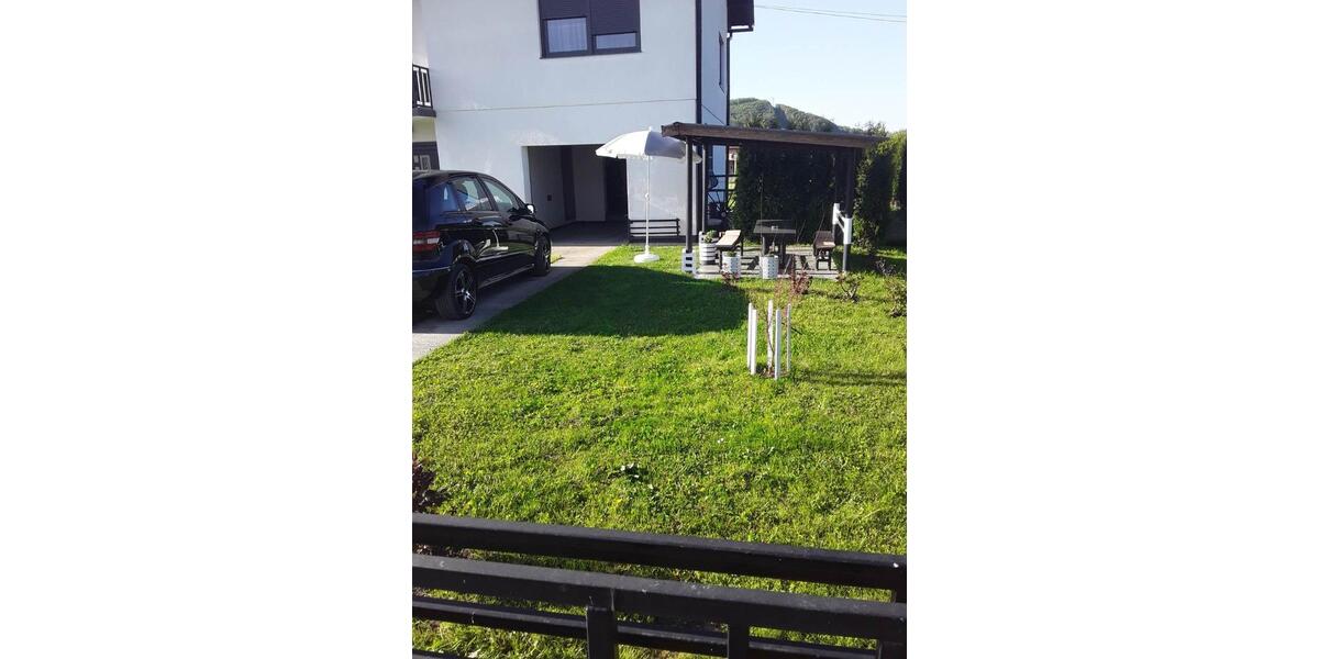 Einfamilienhaus Balingen - 4 Zimmer, 180 m&sup2;, 145.000&euro; | Angebot:27128984