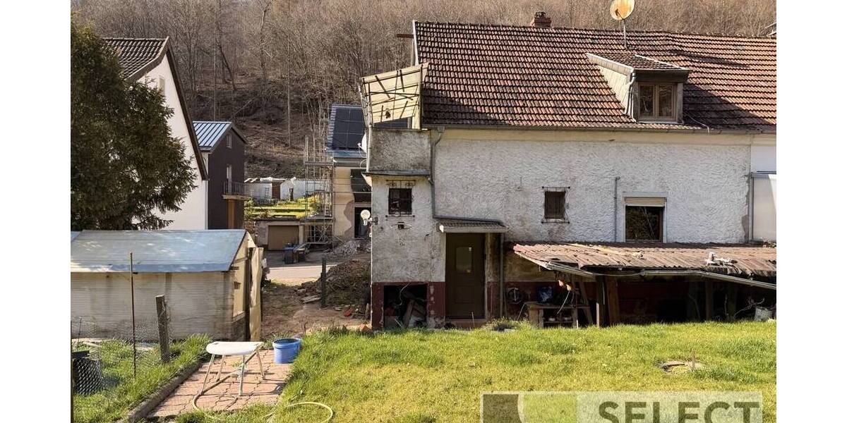 Mehrfamilienhaus, Wohnhaus Blieskastel / Niederwürzbach Niederwürzbach - 5 Zimmer, 100 m&sup2;, 69.000&euro; | Angebot:25984400
