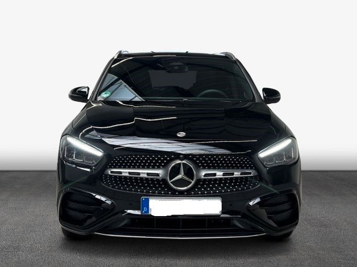 Mercedes-Benz GLA 200 1.900 km 43.900 &euro; Stuttgart 70619