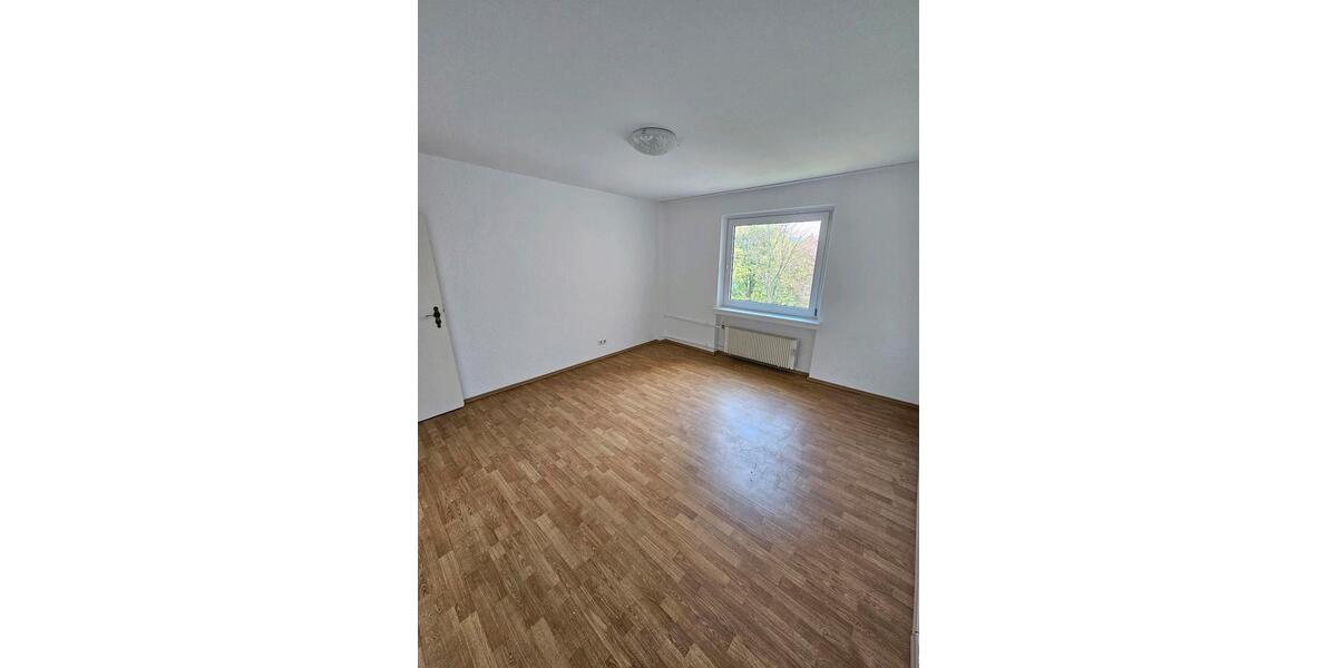 Erdgeschoßwohnung Wuppertal Brill - 2 Zimmer, 69 m&sup2;, 775&euro; | Angebot:26662698