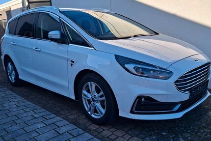 Ford S-Max 99.800 km 22.489 &euro; Güglingen-Frauenzimmern 74363