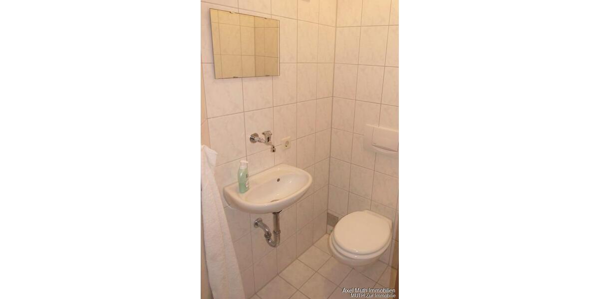 Erdgeschoßwohnung Sulzfeld - 3 Zimmer, 71 m&sup2;, 780&euro; | Angebot:26563798