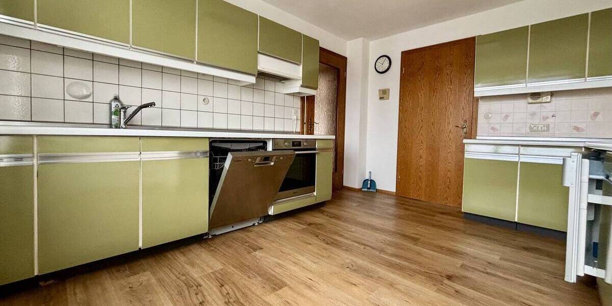 Doppelhaushälfte Balingen - 6 Zimmer, 130 m&sup2;, 1.200&euro; | Angebot:26377654