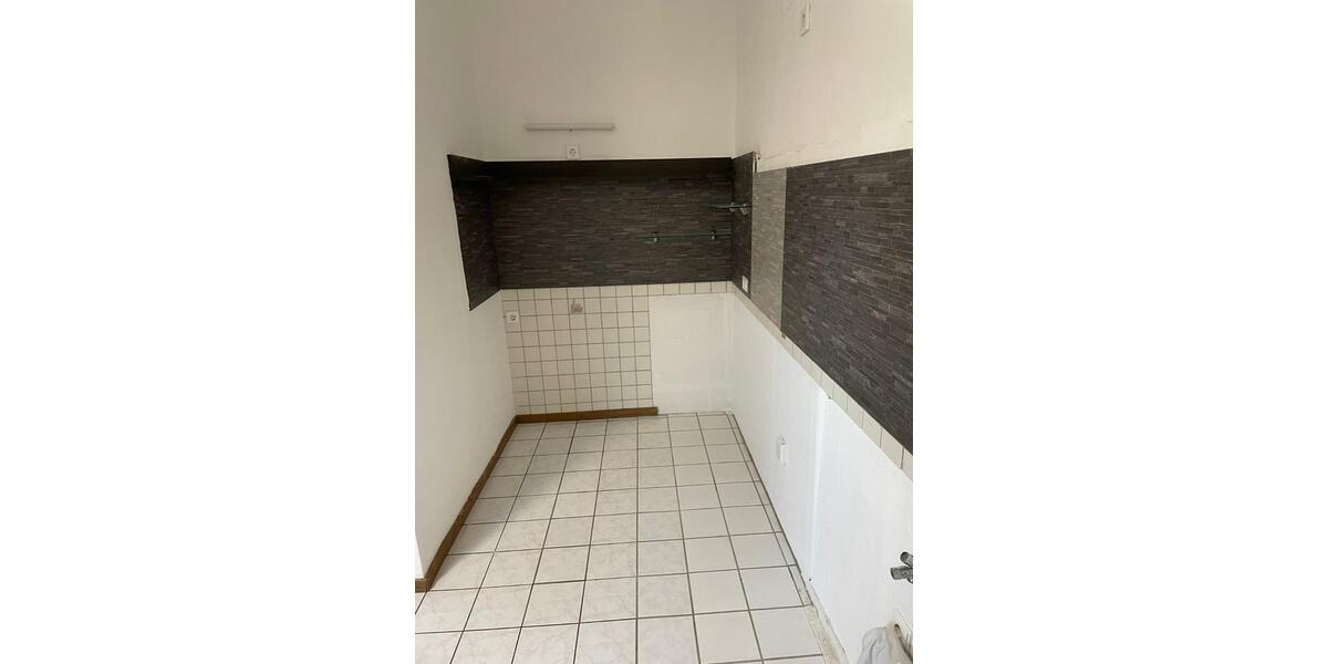 Erdgeschoßwohnung Bochum Bochum-Ost - 2 Zimmer, 63 m&sup2;, 480&euro; | Angebot:25044179