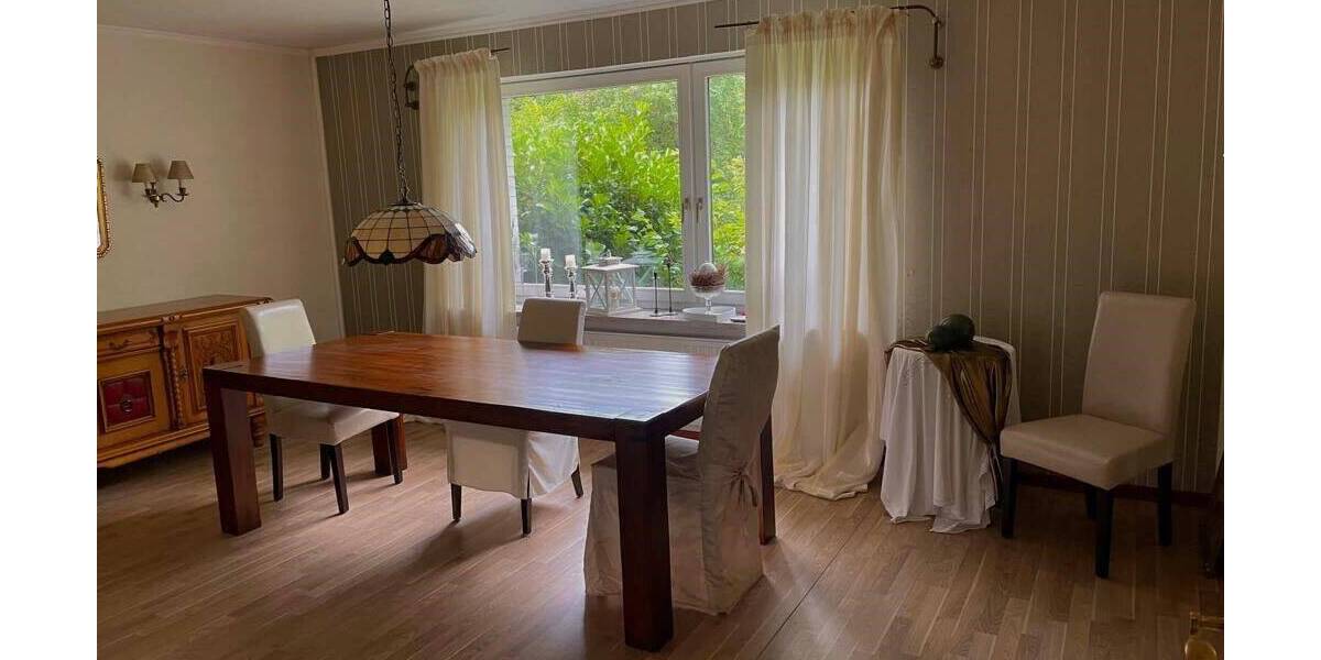 Einfamilienhaus Lüchow Künsche - 1 Zimmer, 300 m&sup2;, 320.000&euro; | Angebot:25771406