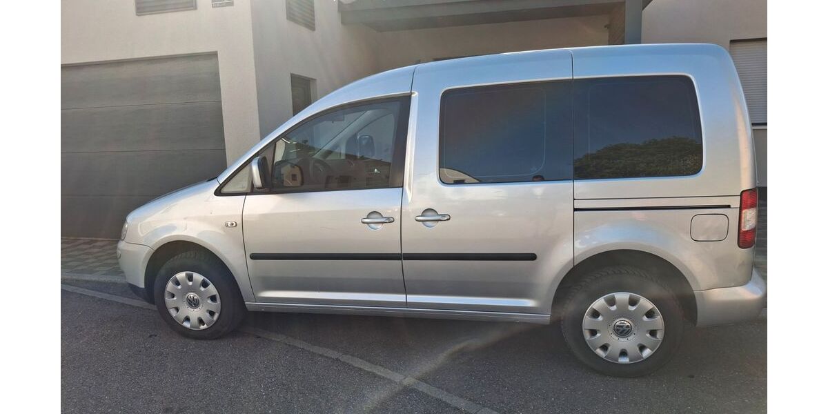 VW Caddy 305.000 km 1.999 &euro; Schwanau 77963