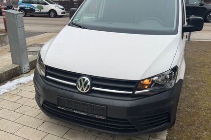 VW Caddy 77.135 km 9.900 &euro; München 81927