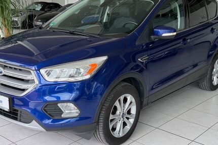 Ford Kuga 116.780 km 11.950 &euro; Arnsberg 59759