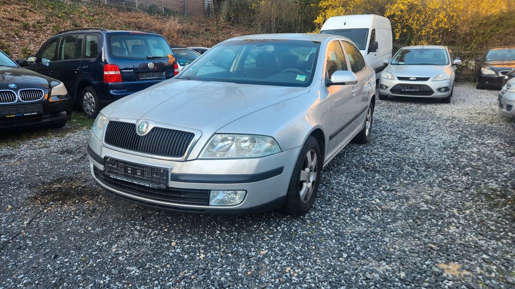 Skoda Octavia 179.000 km 2.000 &euro; Limburg 65549