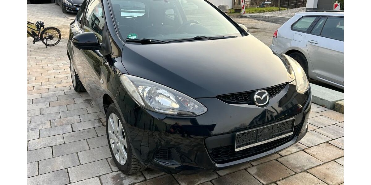 Mazda 2 120.700 km 2.700 &euro; Schmallenberg 57398