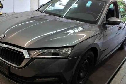 Skoda Octavia 104.986 km 15.749 &euro; Braunschweig 38112