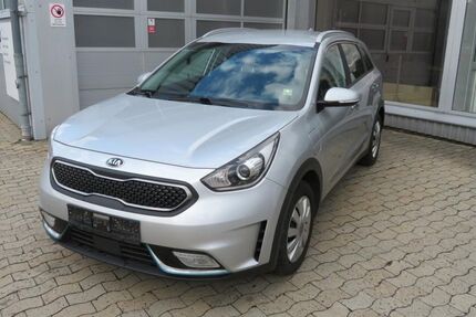 Kia Niro 124.376 km 11.990 &euro; Bad Fallingbostel/Dorfm. 29683