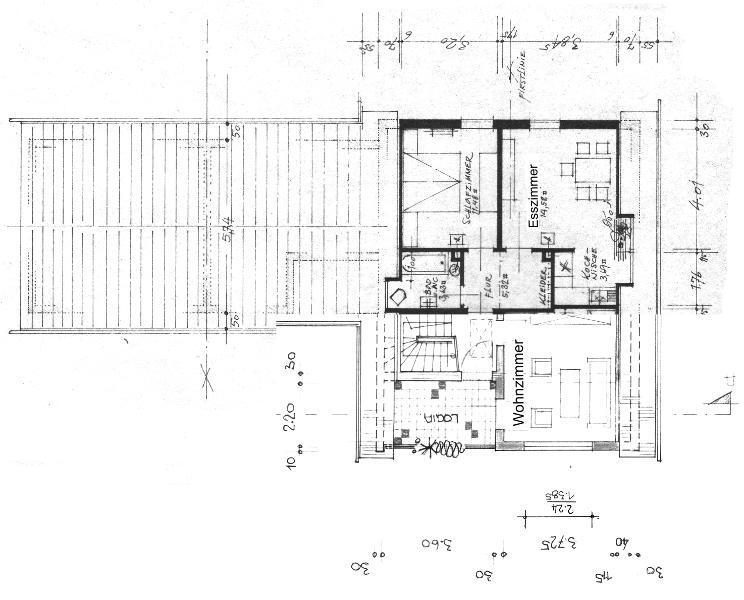 Einfamilienhaus mit Garage und Garten