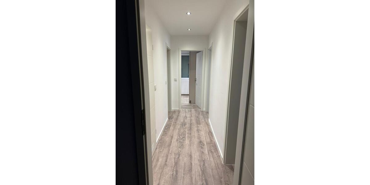 Erdgeschoßwohnung Hanau Kesselstadt - 4 Zimmer, 97 m&sup2;, 349.000&euro; | Angebot:24637073