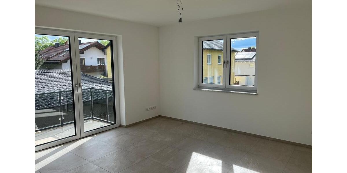 Etagenwohnung Weilheim in Oberbayern - 3 Zimmer, 94 m&sup2;, 1.689&euro; | Angebot:26671324